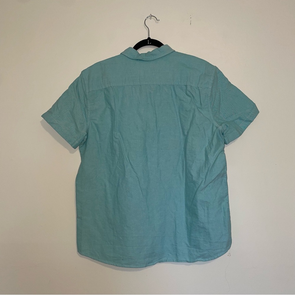 America Eagle | Slim Fit Aqua Short Sleeve Button-Down Shirt - Picture 4 of 4